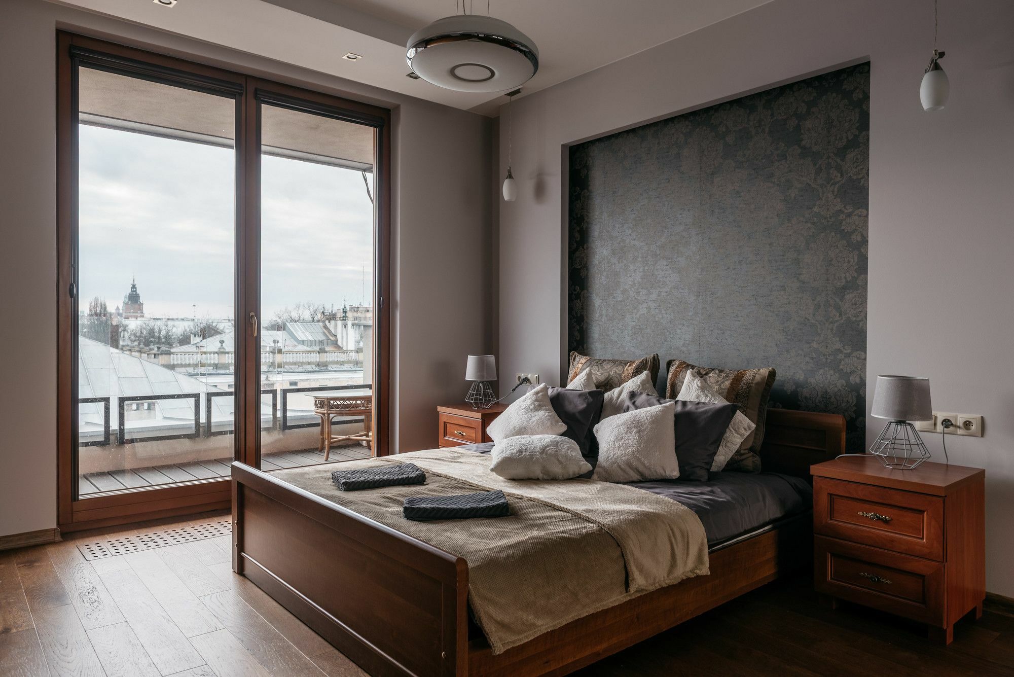 Penthouse One By Loft Affair *